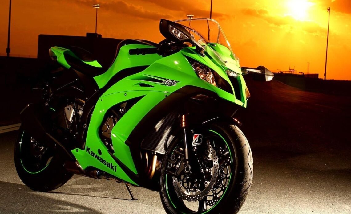 kawasaki Ninja 300 returns